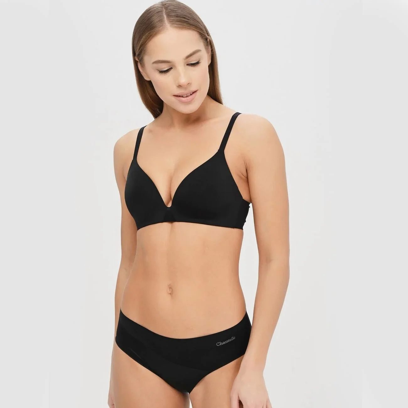 Бюстгальтер із трикутними чашками Essential — Chantelle - Зображення 2