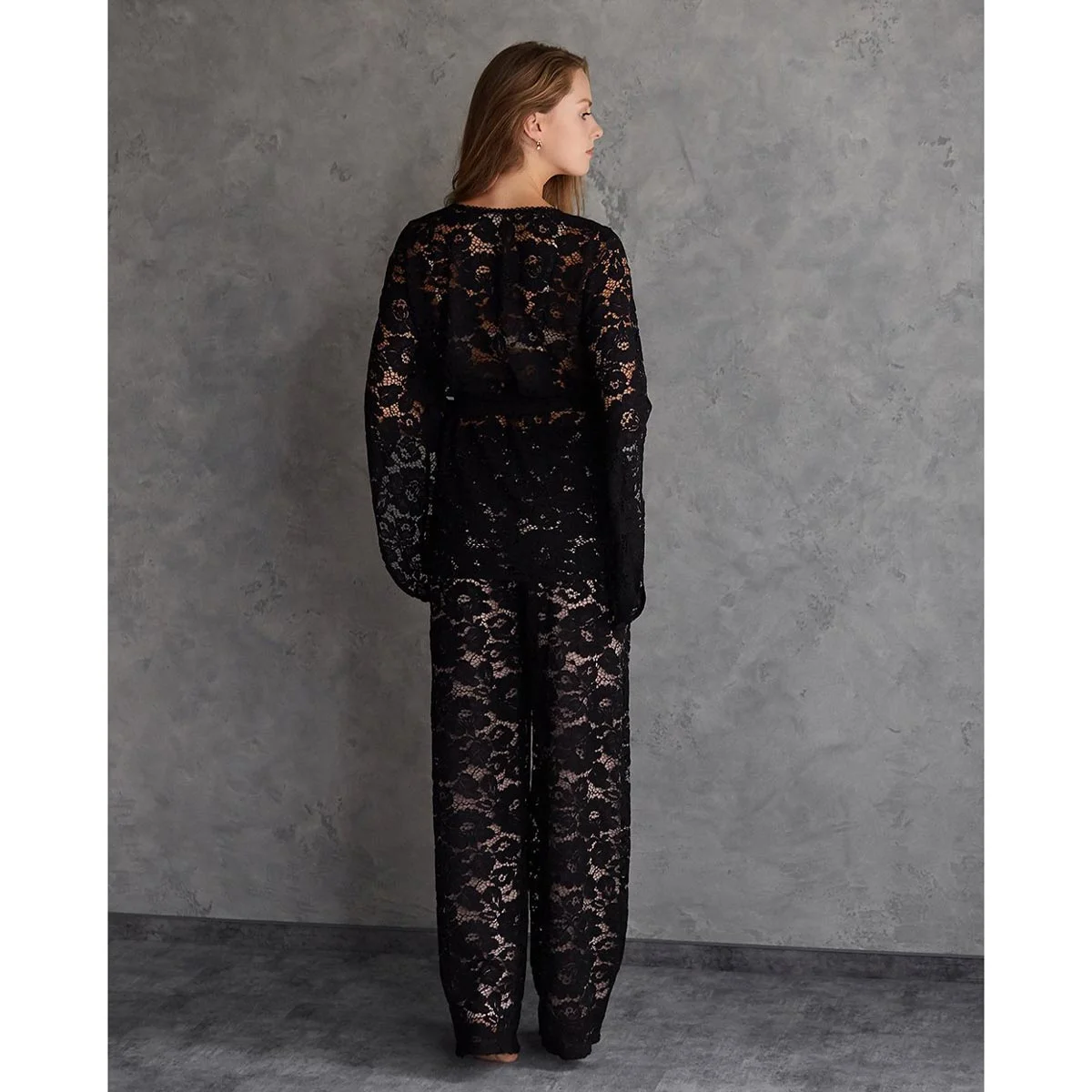 Жіночий костюм гіпюровий Felena – Black Flower - Зображення 2
