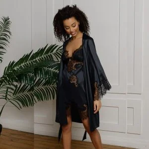 Короткий шовковий халат Felena - Black Onyx - чорний, XL